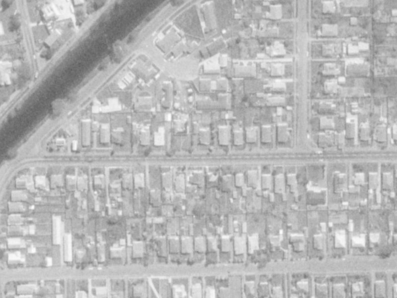 29 Retreat Road from the air, 1975-1979