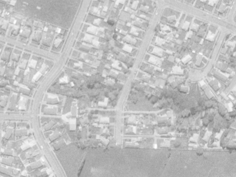 43 Balrudry Street from the air, 1975-1979