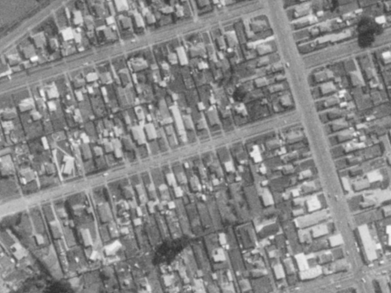 24a Blake Street from the air, 1975-1979