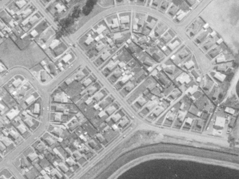 399 Breezes Road from the air, 1975-1979