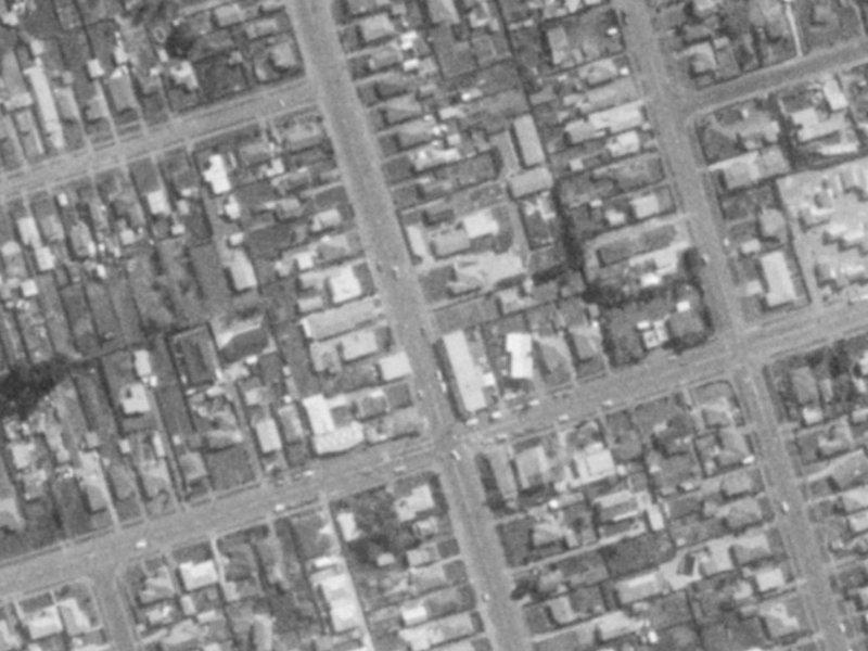 85 Estuary Road from the air, 1975-1979