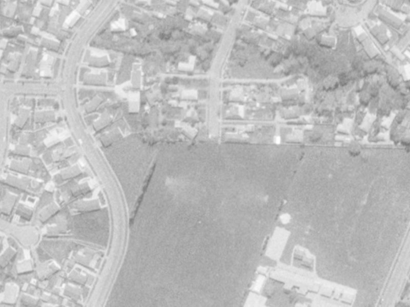 31 Balrudry Street from the air, 1975-1979