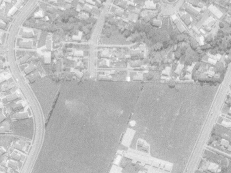 38 Balrudry Street from the air, 1975-1979