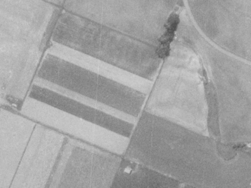 Famille Close from the air, 1975-1979