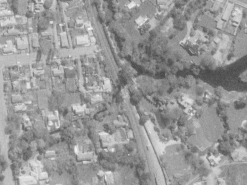 Daresbury Lane from the air, 1975-1979