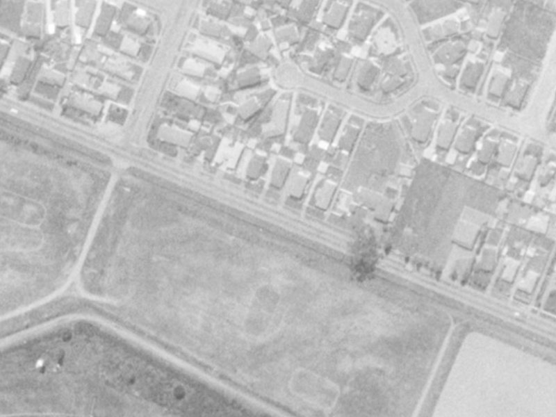 320 Yaldhurst Road from the air, 1975-1979