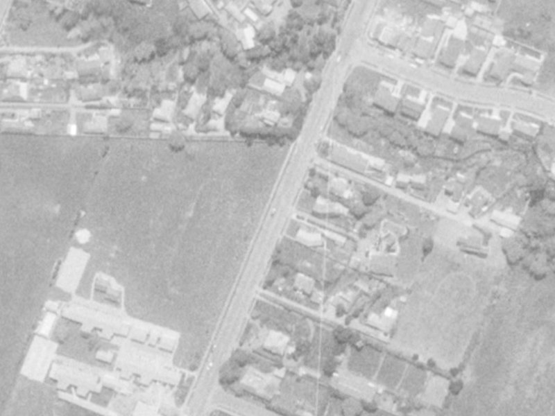 76 Avonhead Road from the air, 1975-1979