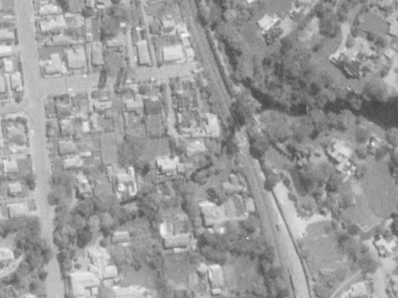 16A Daresbury Lane from the air, 1975-1979