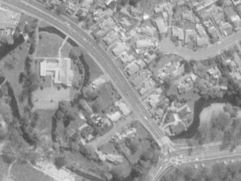 9 Fendalton Road from the air, 1975-1979