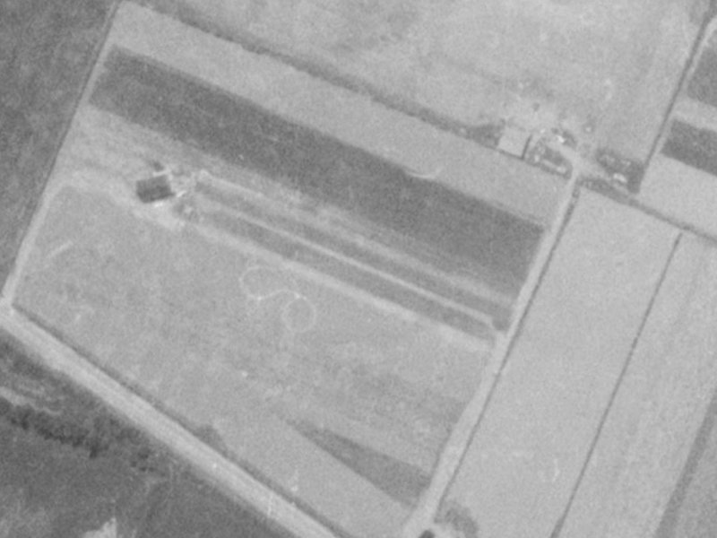 5 Jacques Way from the air, 1975-1979