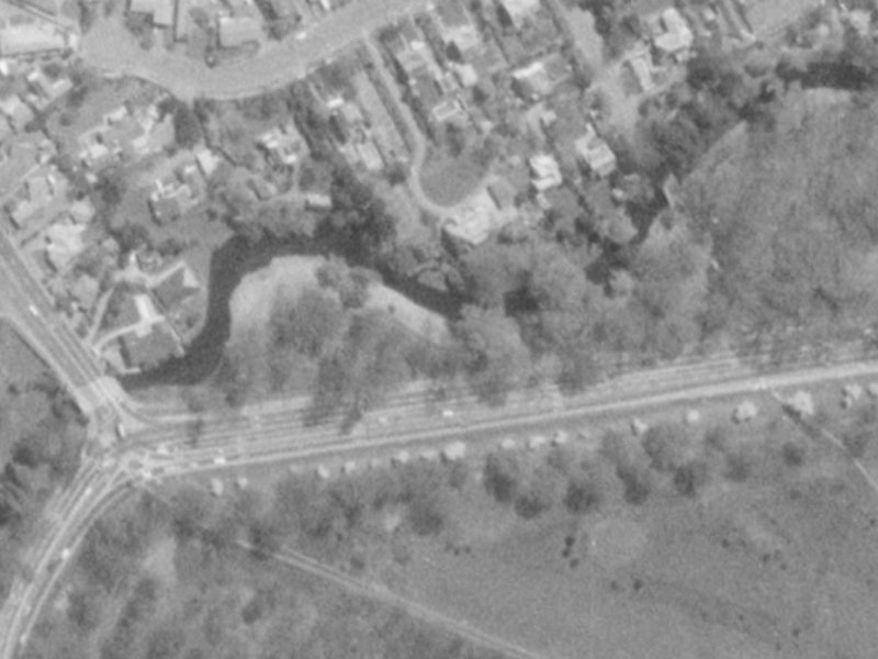 10 Desmond Street from the air, 1975-1979