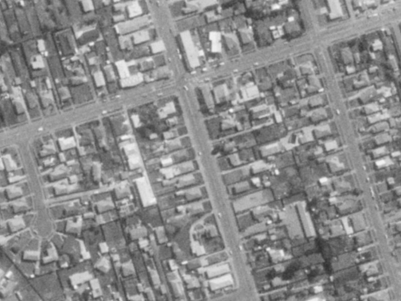 109 Estuary Road from the air, 1975-1979