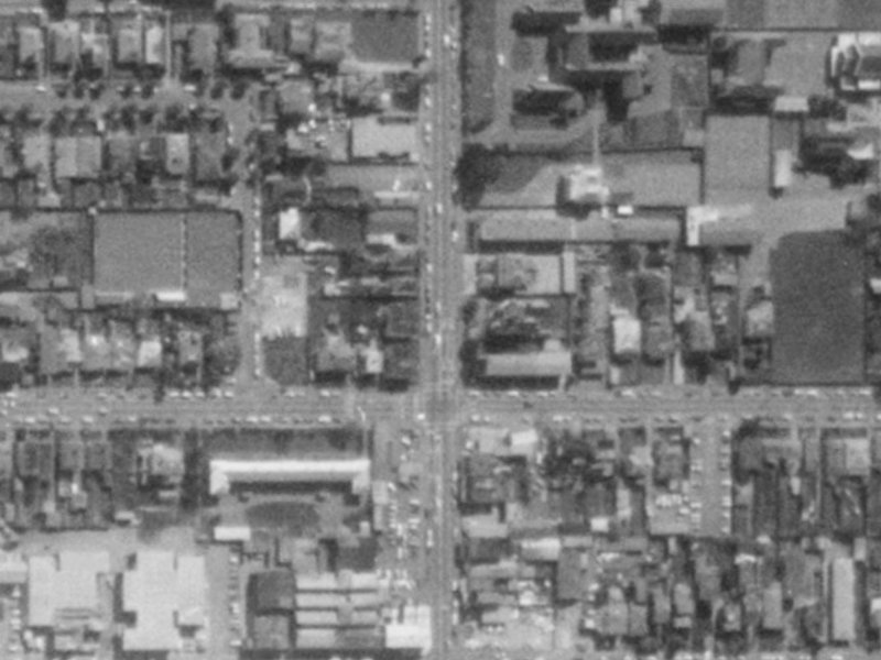 850-854 Colombo Street from the air, 1975-1979