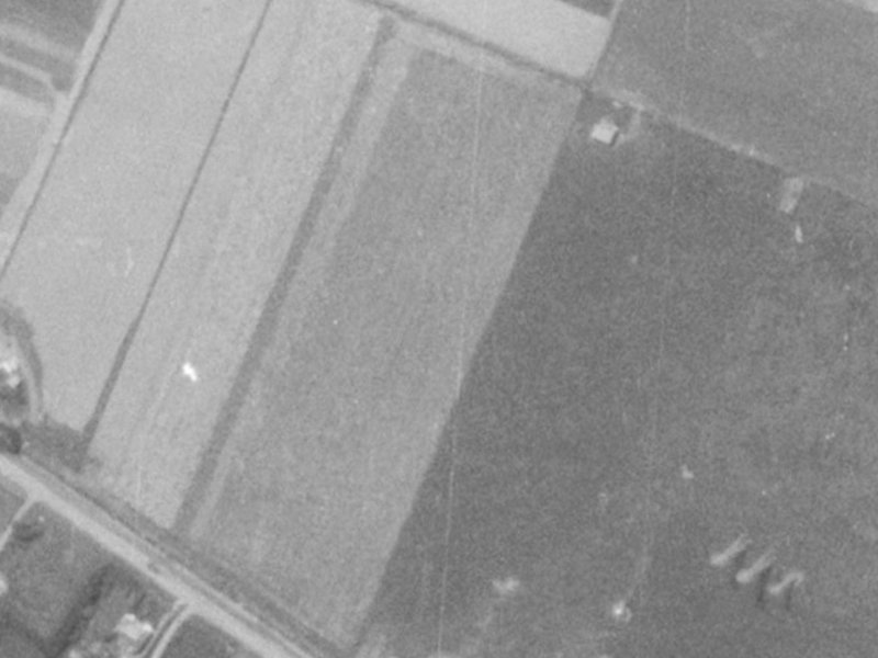 6 Cellars Way from the air, 1975-1979