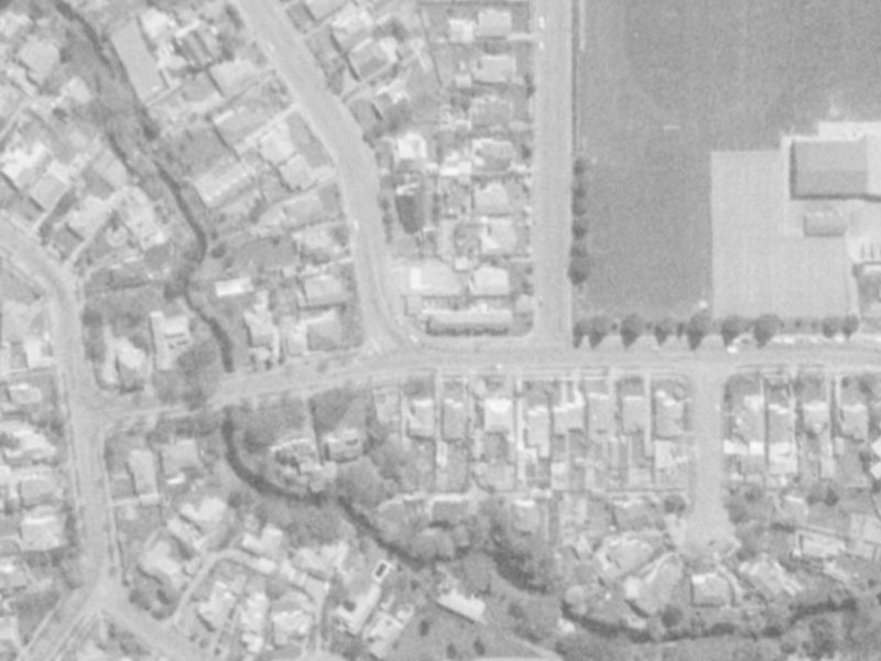 81 Kahu Road from the air, 1975-1979