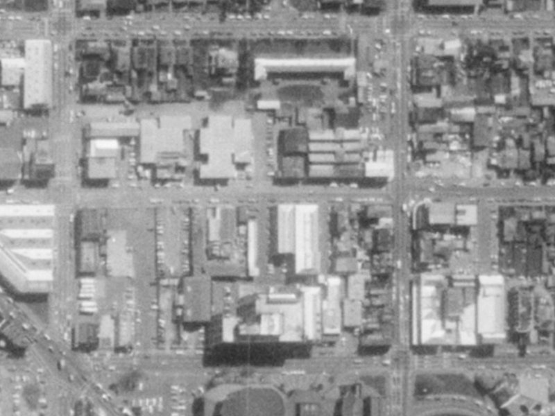 8013/100 Peterborough Street from the air, 1975-1979
