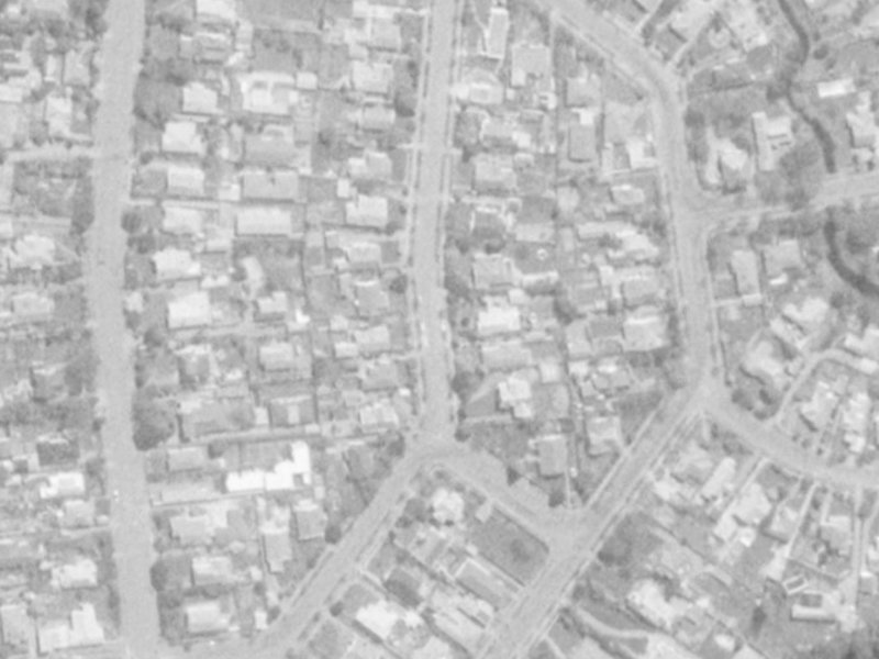 41 Hinau Street from the air, 1975-1979