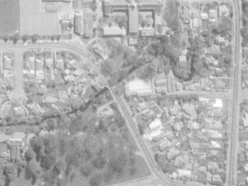 35 Kahu Road from the air, 1975-1979