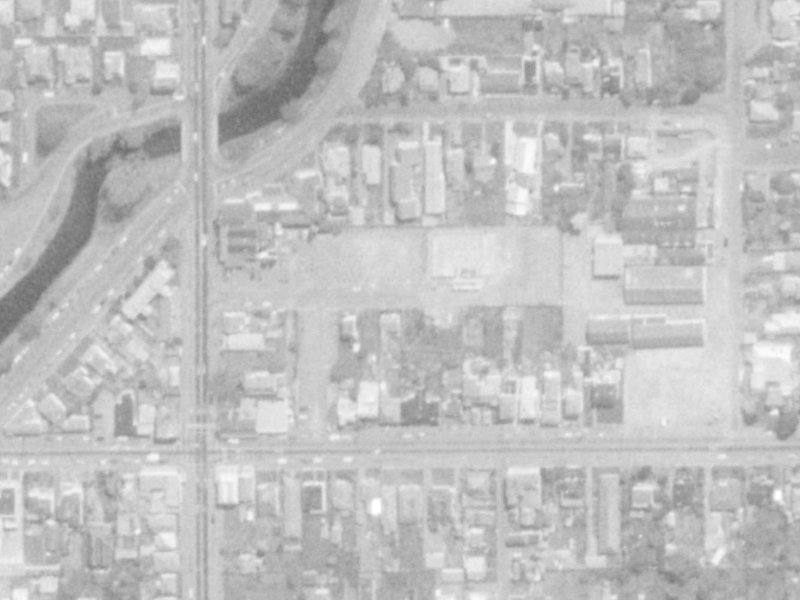 4–18 Nova Place from the air, 1975-1979