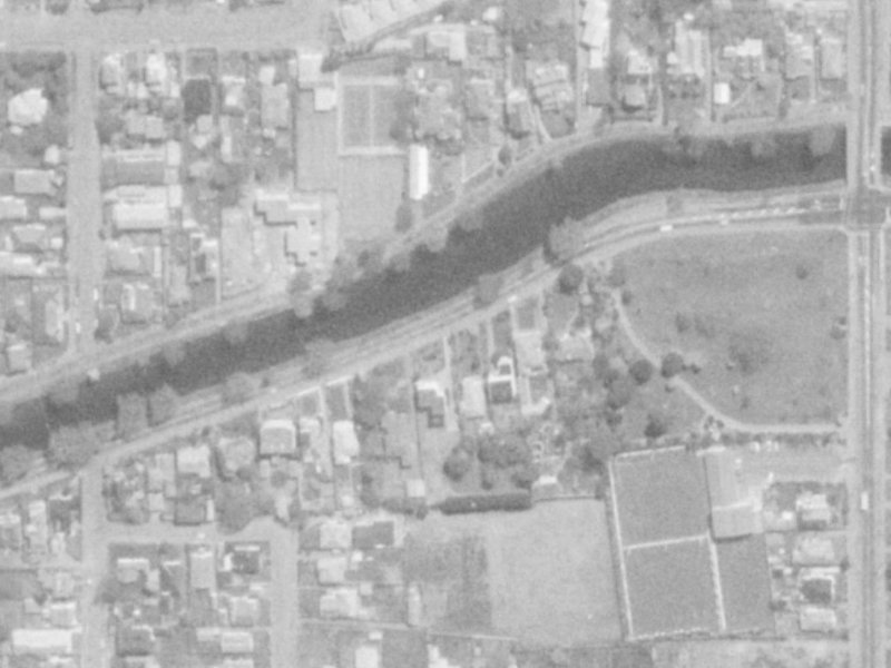 64 Avonside Drive from the air, 1975-1979