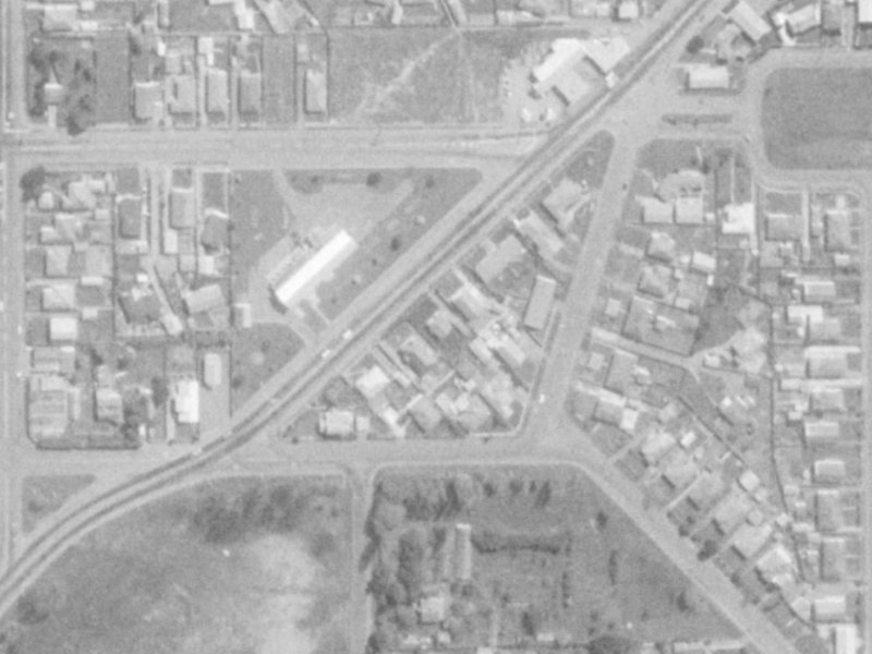 8 Pages Road from the air, 1975-1979