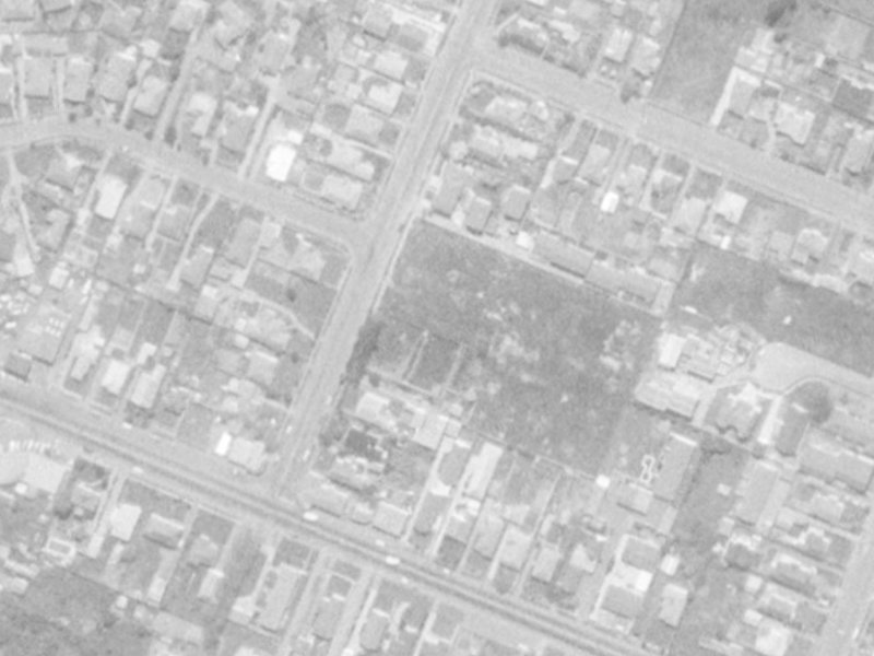 4 Gatonby Place from the air, 1975-1979