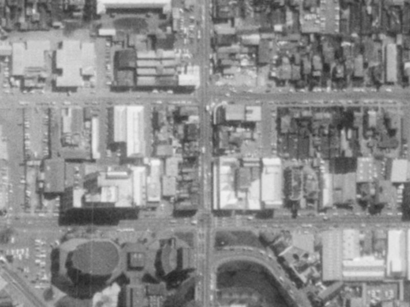 814-818 Colombo Street from the air, 1975-1979