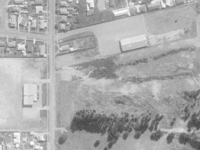 5 Daniela Lane from the air, 1975-1979