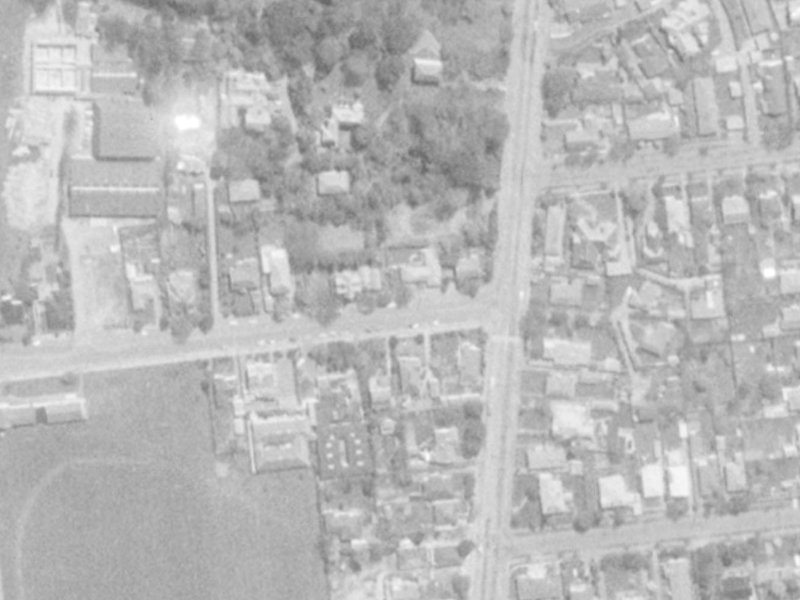 4 Kirkwood Avenue from the air, 1975-1979