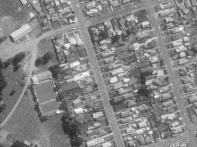 203A Estuary Road from the air, 1975-1979