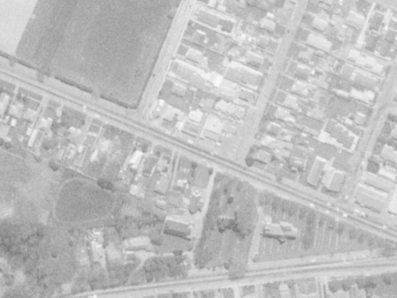 30 Yaldhurst Road from the air, 1975-1979