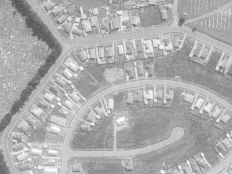 18B Kuaka Crescent from the air, 1975-1979