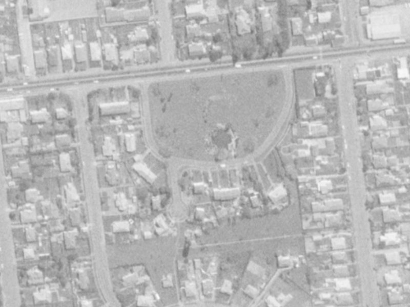 18 Shand Crescent from the air, 1975-1979