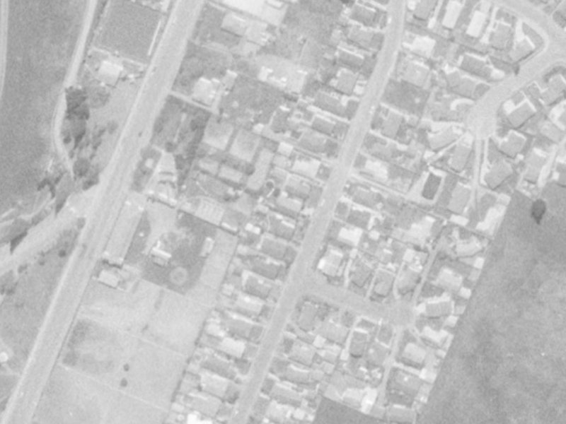 37 Cheyenne Street from the air, 1975-1979