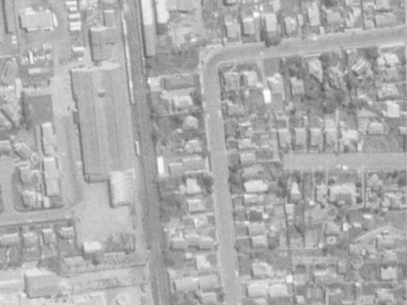 66-67 Brockworth Place from the air, 1975-1979