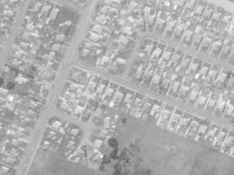 37 Tirangi Street from the air, 1975-1979