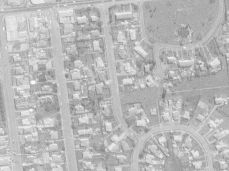 Paeroa Street from the air, 1975-1979