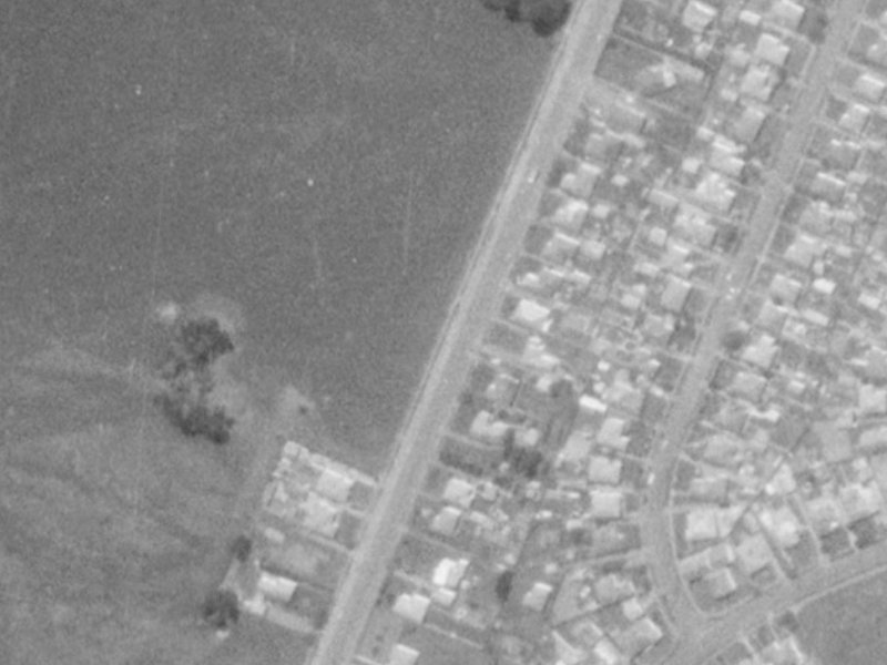 115 Gilberthorpes Road from the air, 1975-1979