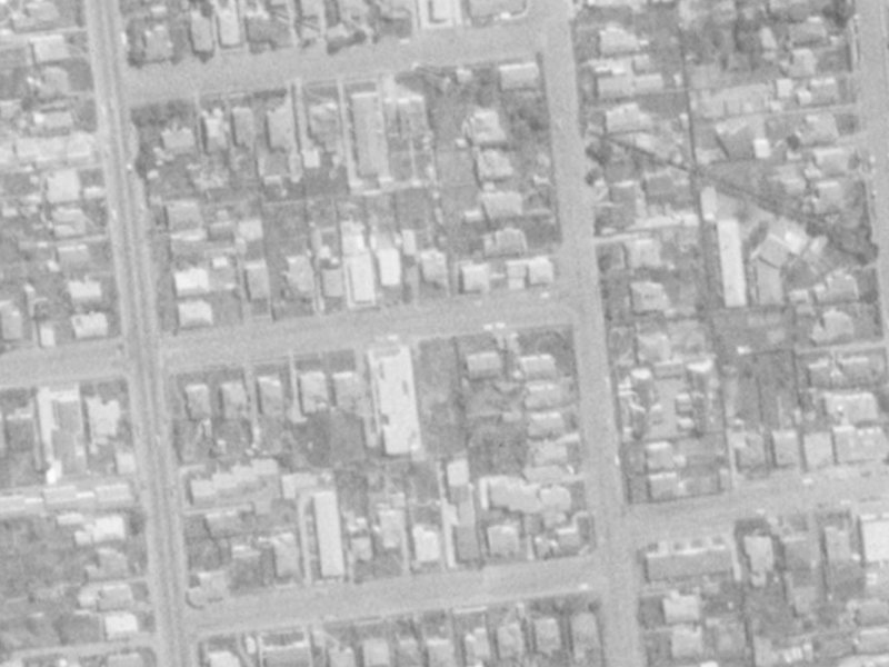 3 Peverel Street from the air, 1975-1979