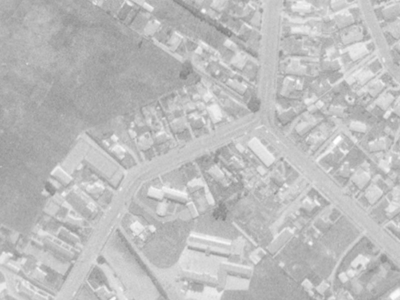65 Middlepark Road from the air, 1975-1979