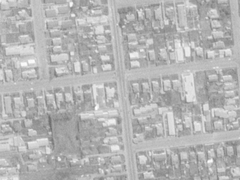 151-153 Clarence Street from the air, 1975-1979