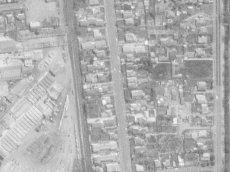 39 Brockworth Place from the air, 1975-1979
