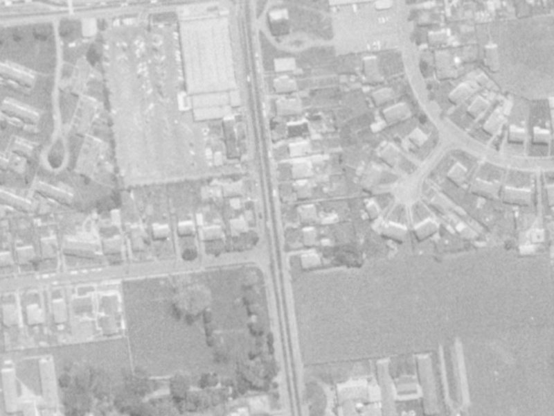 23-25 Hansons Lane from the air, 1975-1979