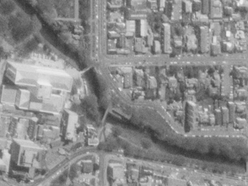 1-11 Cambridge Terrace from the air, 1975-1979