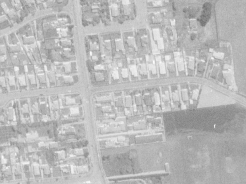 8 Lochee Road from the air, 1975-1979