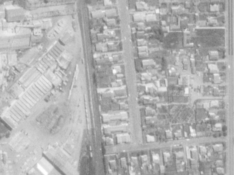 32 Brockworth Place from the air, 1975-1979