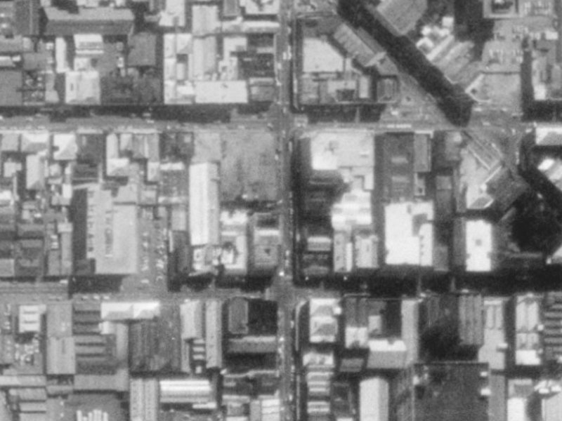 663-665 Colombo Street from the air, 1975-1979
