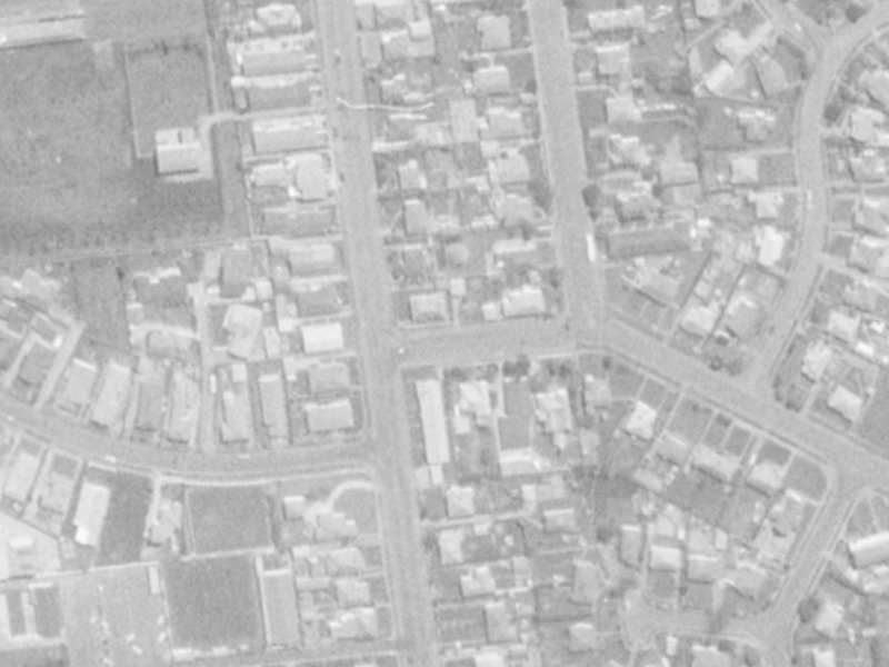 165A Peverel Street from the air, 1975-1979
