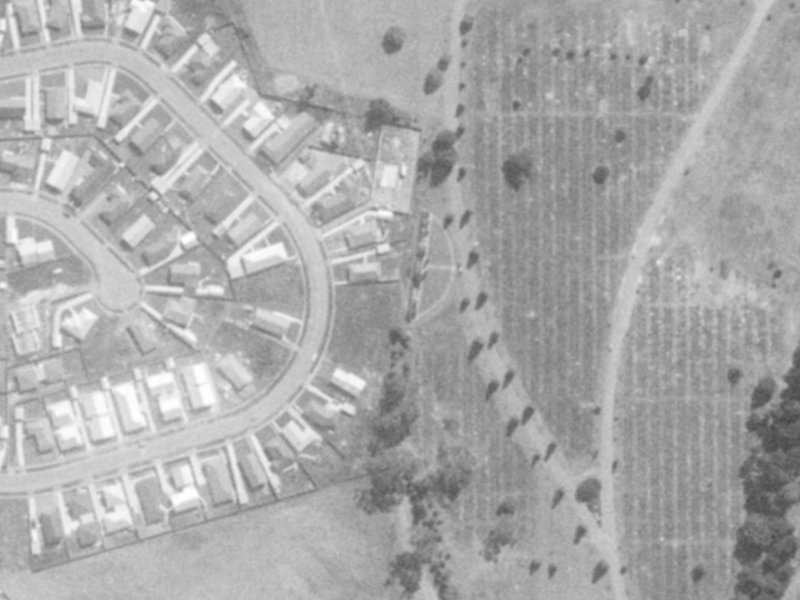 34 Kawau Crescent from the air, 1975-1979