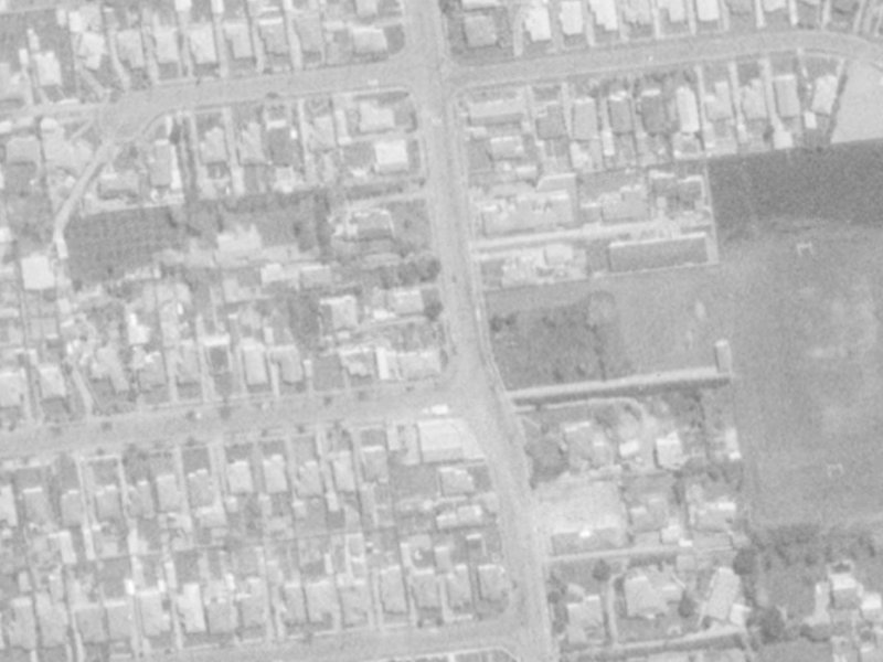 42 Middleton Road from the air, 1975-1979